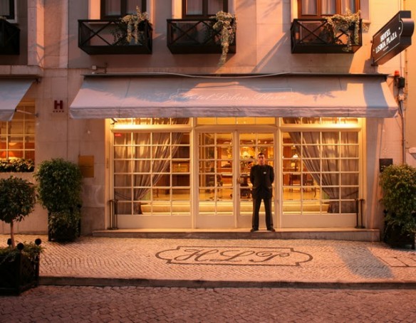 Hotel_Lisboa_Plaza_Entrance
