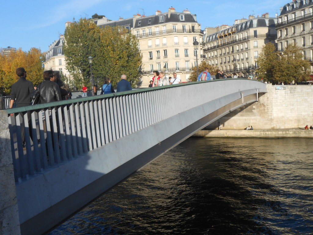 Vue du pont de saint Louis